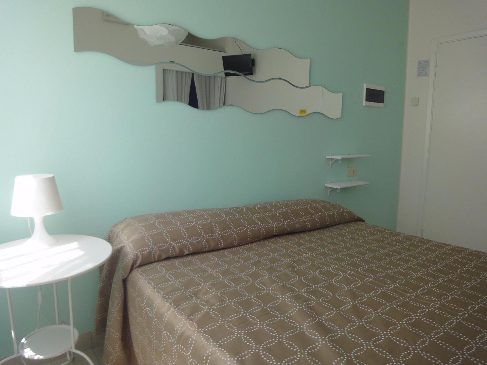 Stella Marina Hostal *