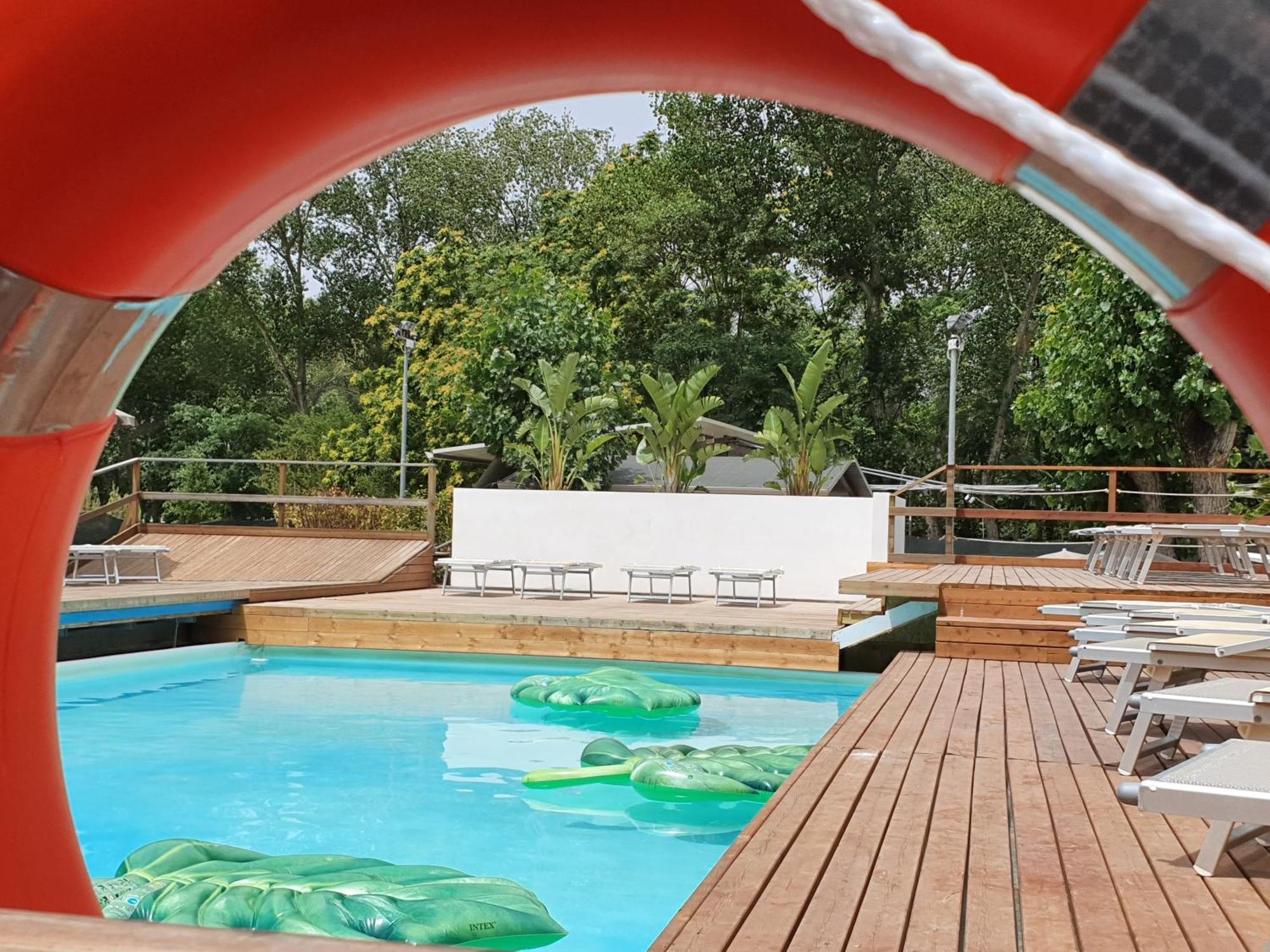 Stella Marina Hostel